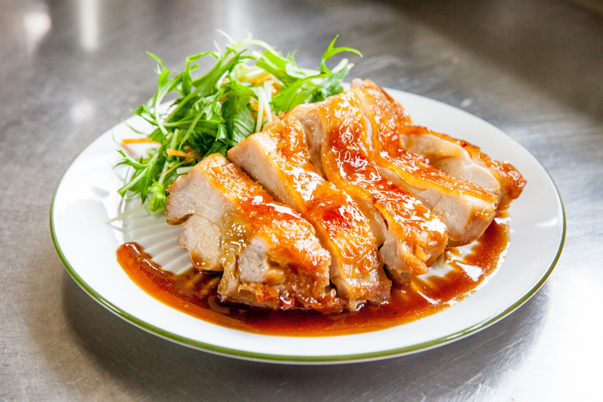 料理初心者にオススメ。照り焼きチキンをおいしく作るレシピ! | サンパチブログ