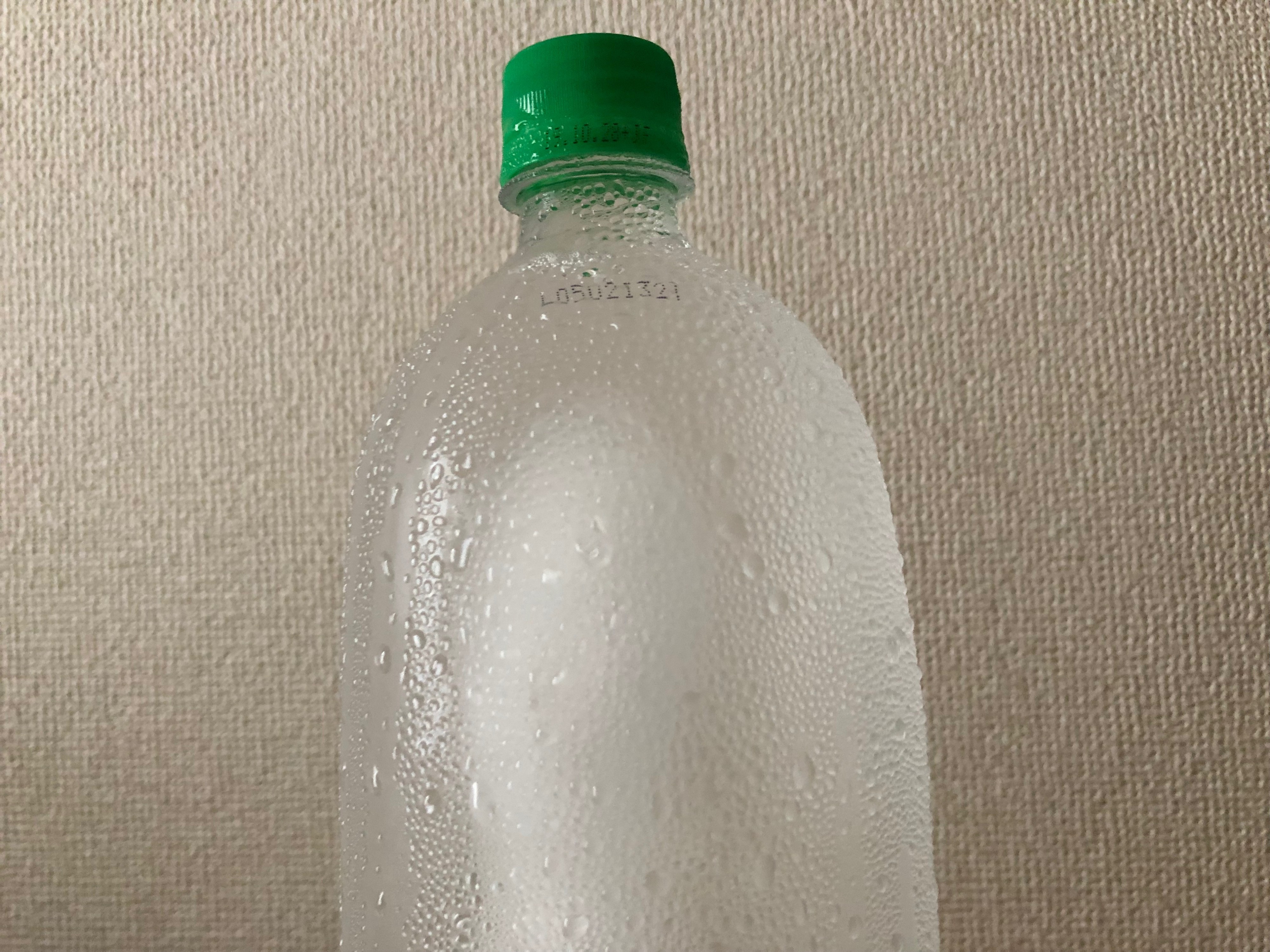 凍ら せ た ペット ボトル 溶ける 時間